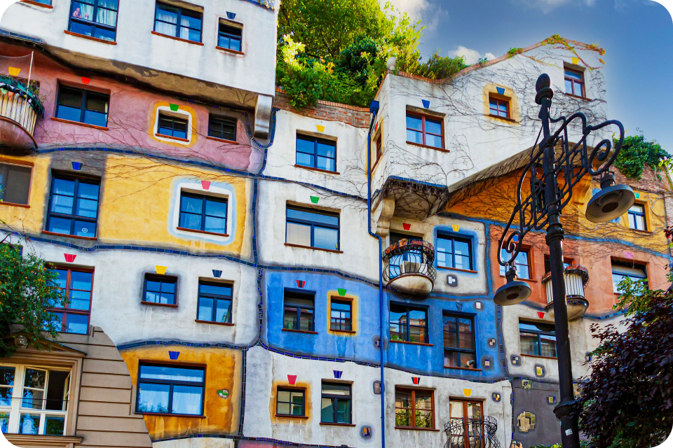 Was wäre das Hundertwasser Krawinahaus ohne Bäume?